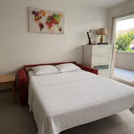 Monaco Border - Modern With Terrace And Parking * Beausoleil
