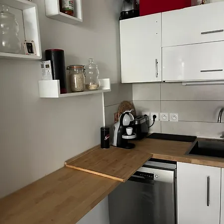 Apartman Monaco Border - Modern With Terrace And Parking
